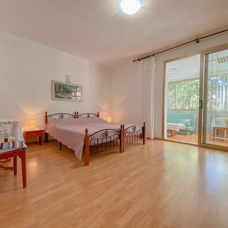 Beco Three Leilighet Novigrad Istria Eksteriør bilde