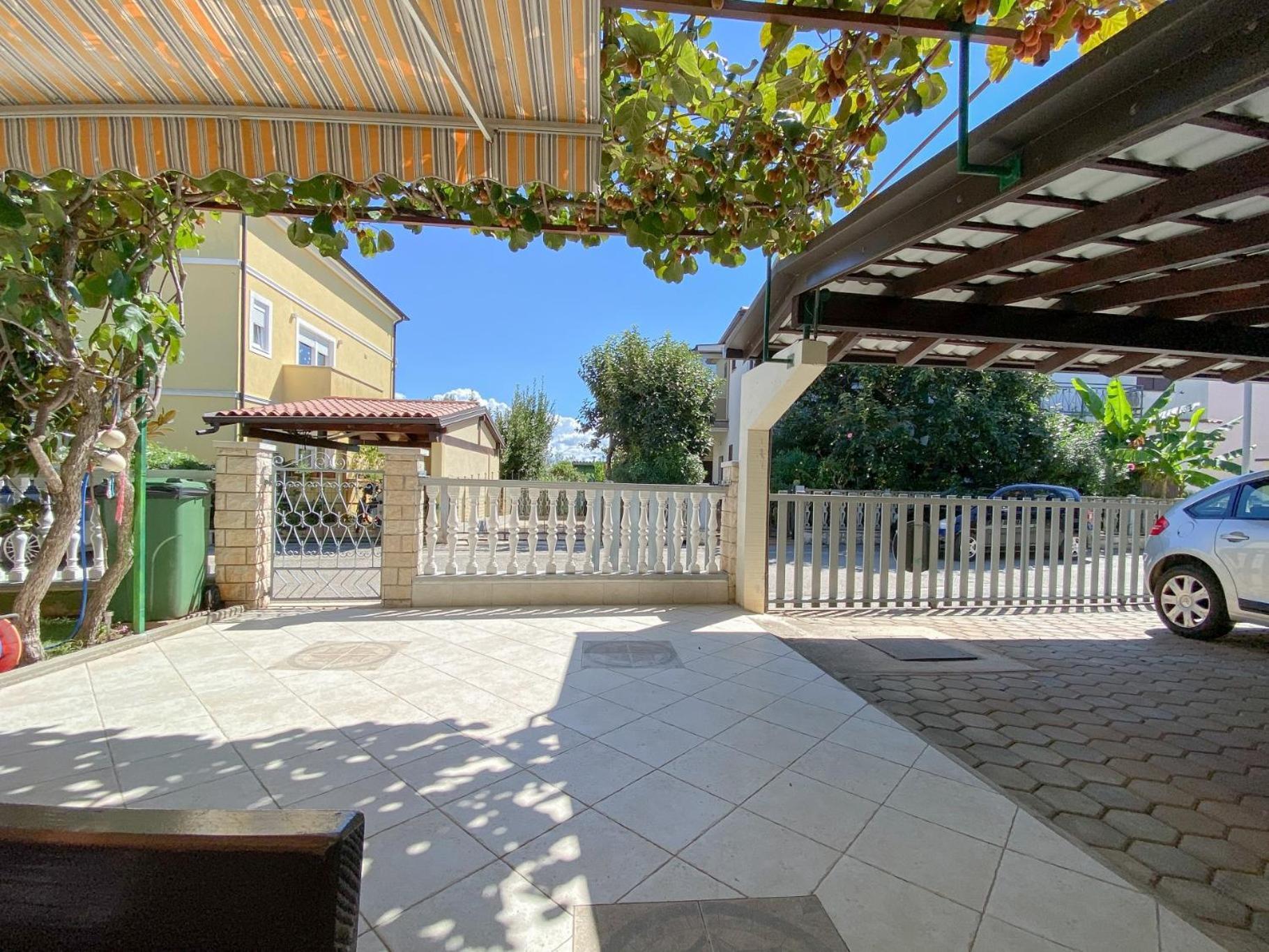 Beco Three Leilighet Novigrad Istria Eksteriør bilde